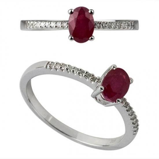 Rubin ovaler Diamantring